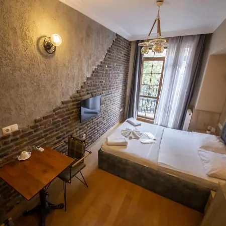 ホテル Royal Garden And *