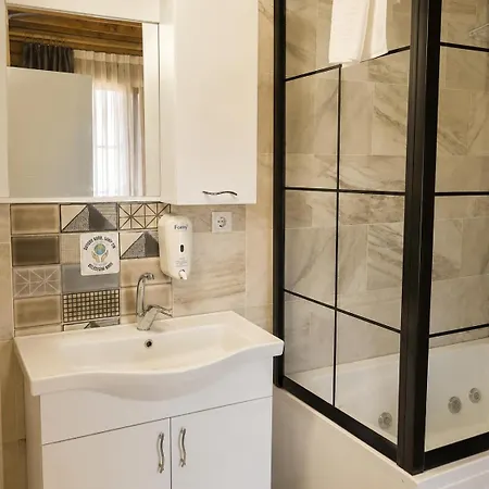 Hotel Royal Garden And Provincia di Istanbul