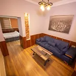 Royal Garden Suite&hotel Hotel *