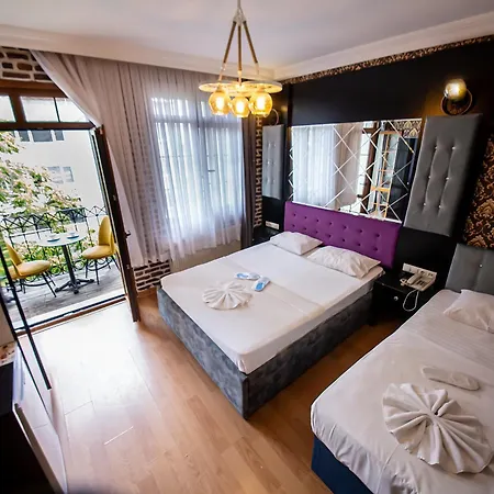 Otel Royal Garden And